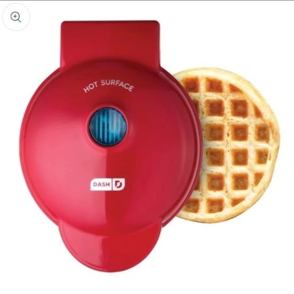 NIB Various NEVER Used Minis, Bundt, Pizzelle, & Waffle